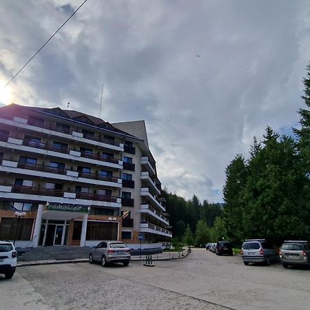Hotel Bradul - Covasna Luaran gambar